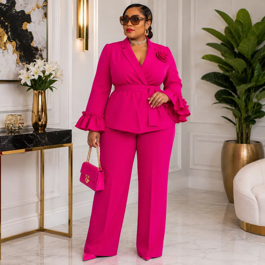 Tailleur 2 pièces rose fuchsia – vue de profil gauche