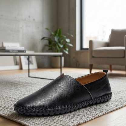 Espadrille slip-on en cuir grainé noir avec semelle tressée